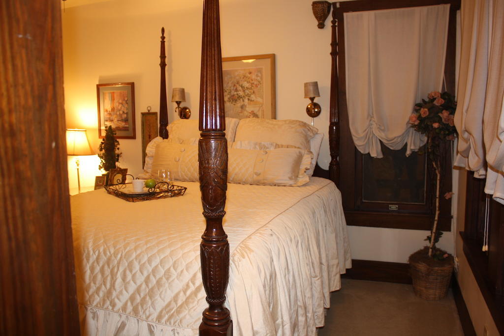 Crystal River Inn San Marcos Room photo