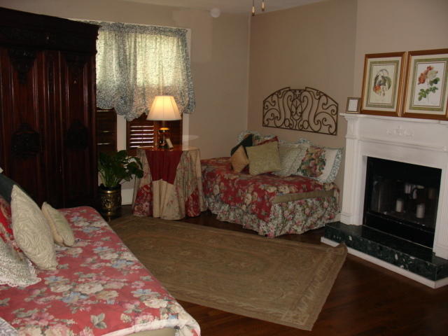 Crystal River Inn San Marcos Room photo